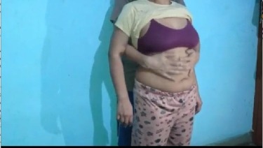 पडोसी आंटी के साथ लॉकडाउन मस्ती