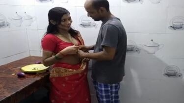 भाभी को चोद के चुत सुजा दी